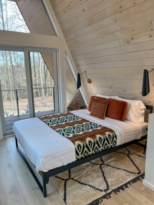 Fox Ridge-Black Alder Lodging Logan Bagian luar foto