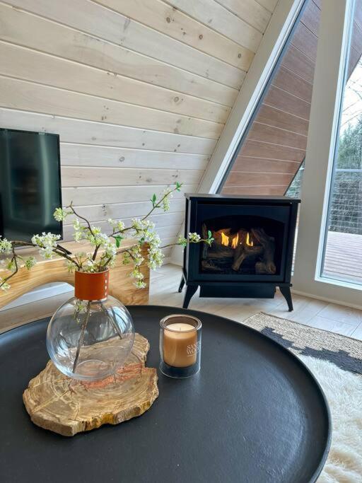 Fox Ridge-Black Alder Lodging Logan Bagian luar foto
