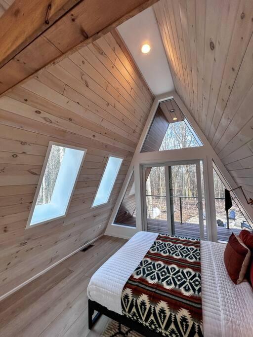 Fox Ridge-Black Alder Lodging Logan Bagian luar foto