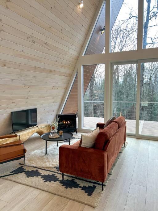 Fox Ridge-Black Alder Lodging Logan Bagian luar foto